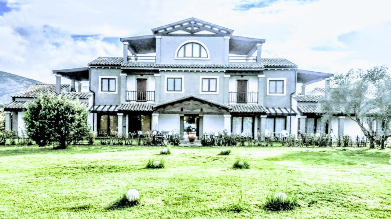 פורטו סן פאולו Villa Raffaello מראה חיצוני תמונה